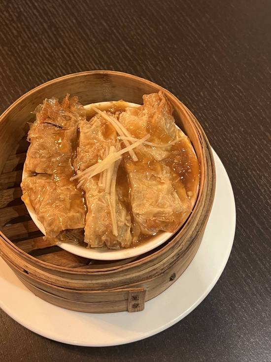 212. Steamed Vegs in Bean Curd Roll (素腐皮卷)/ 3 pcs